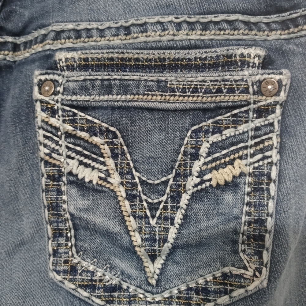 Vicoss Dublin Women's Stretch Medium Wash Boot cut  Jeans w Embroidery sz 16 - Picture 6 of 13